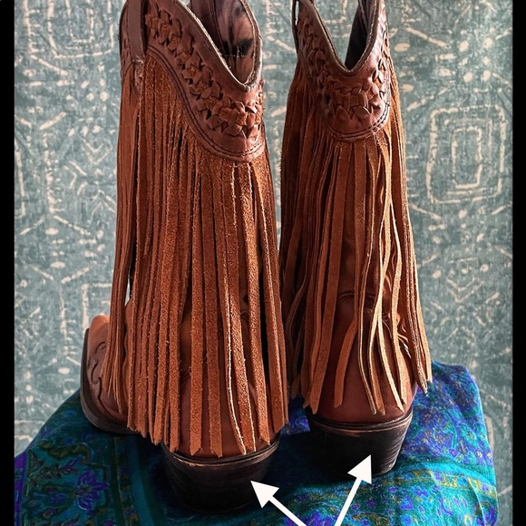 COPY - Dingo Fringe Boots - Picture 3 of 13